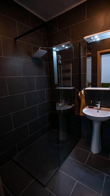 Sunrise Apartment Oradea Zewnętrze zdjęcie